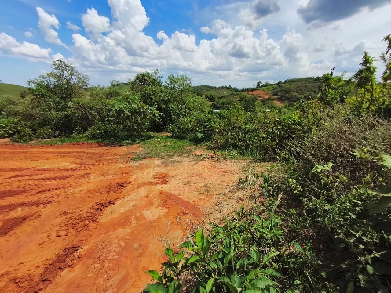 Terreno em Xerém 4 mil m2 aceito veículo  - Foto 3