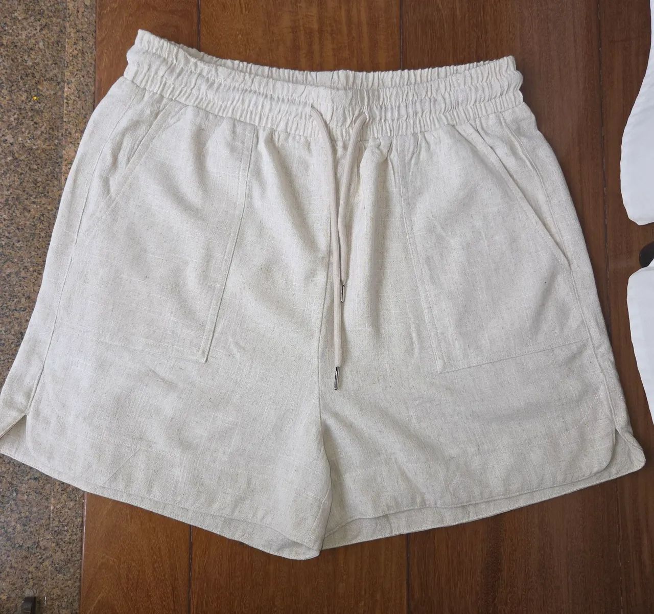 Shorts feminino Linho 