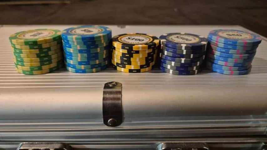 Maleta de poker Monte Carlo com 300 fichas - Foto 4