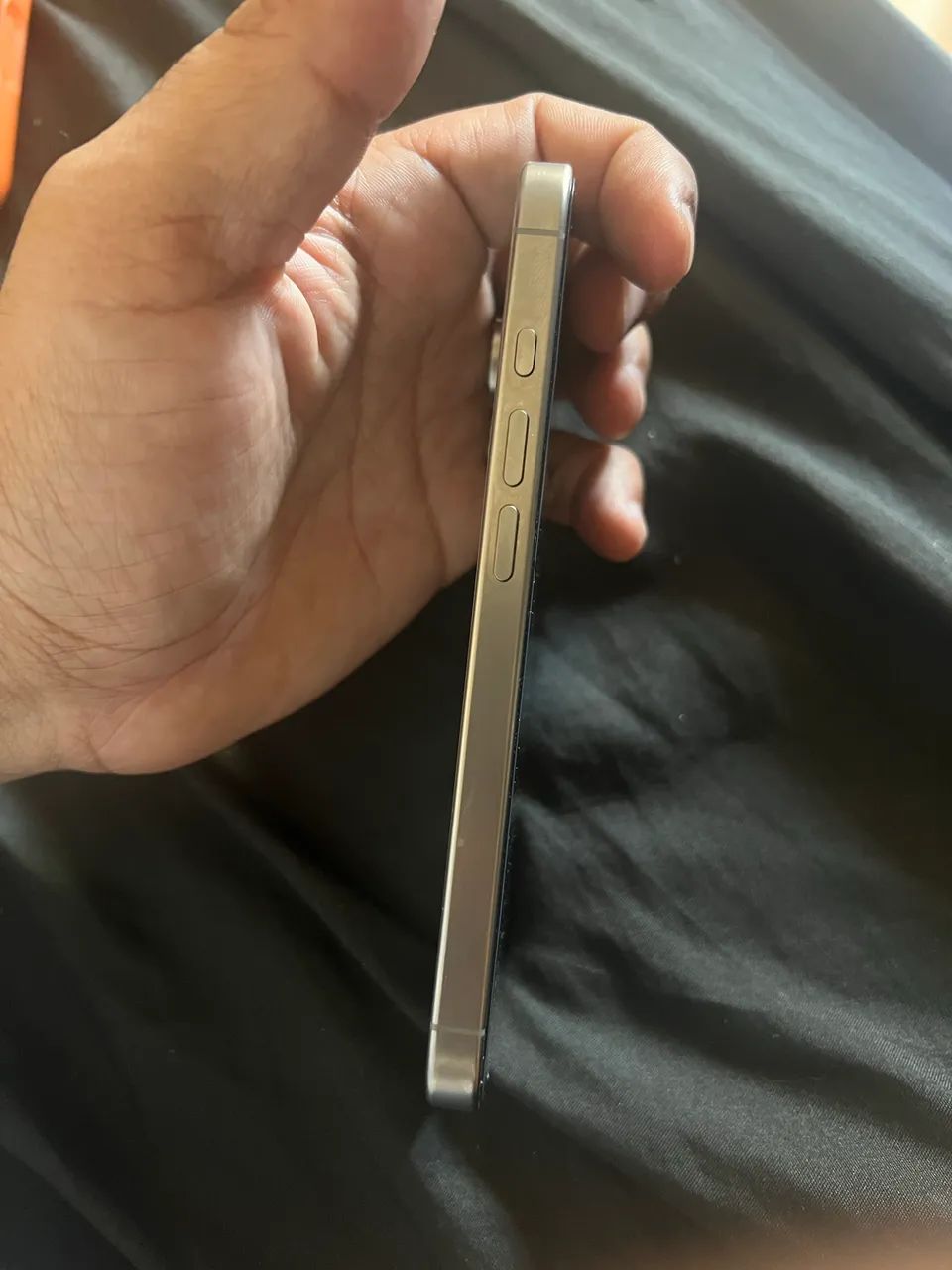 Iphone 16 pro - Foto 5
