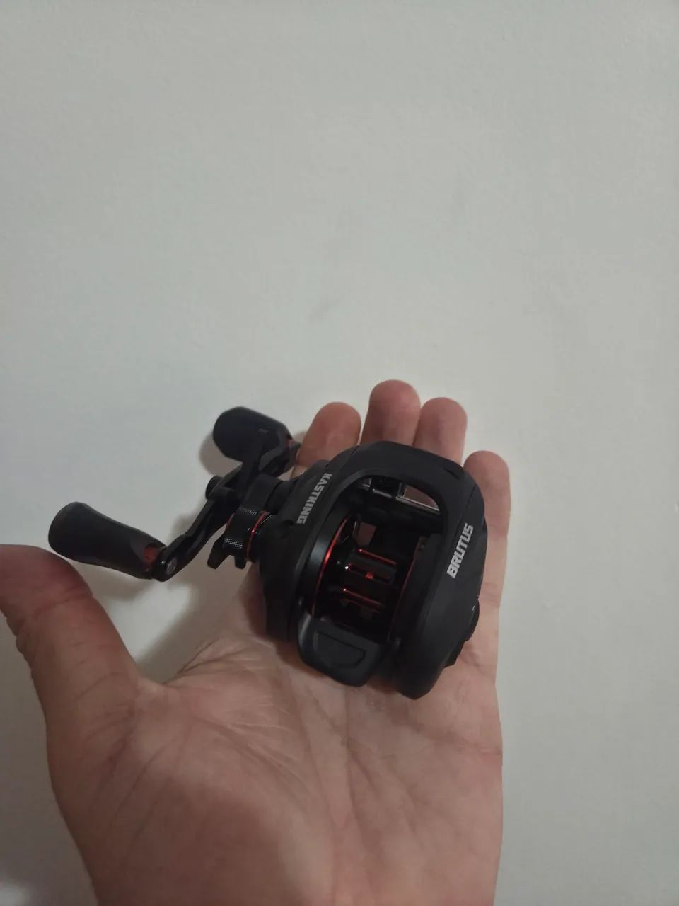 Kastiking Brutus / carretilha de pesca 