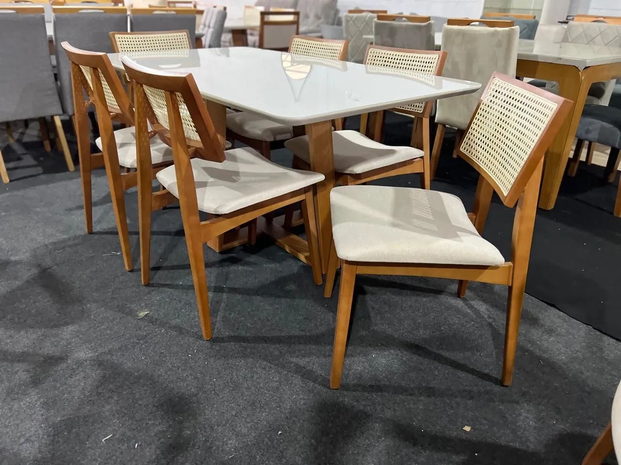 Mesa de Jantar Jasmim com 06 cadeiras Gaya  - Foto 4