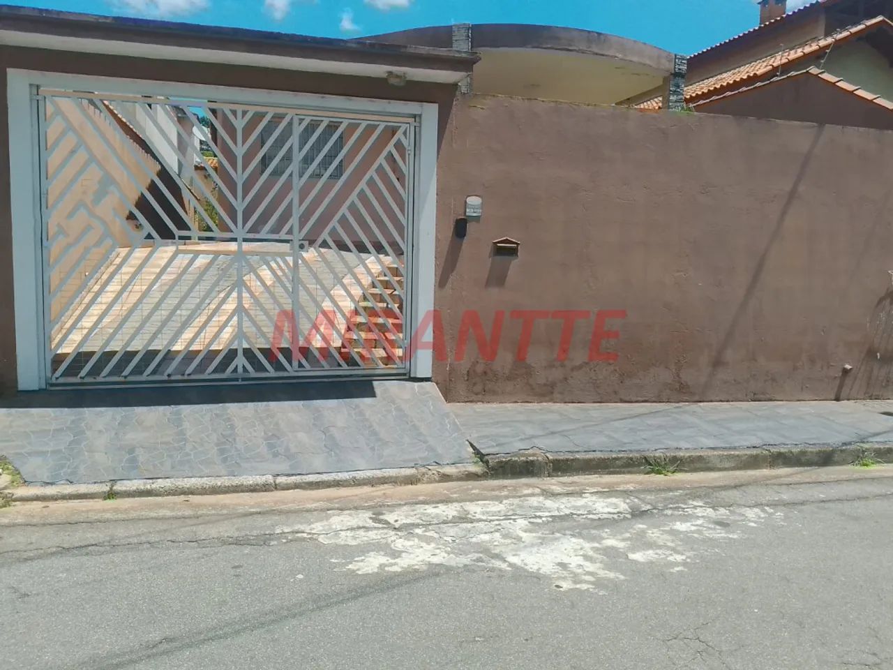 Casa terrea de 121m² com 3 quartos em Centro - Mairiporã