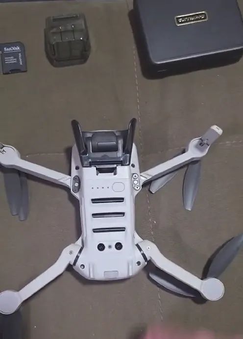 Drone DJI Mini 2 + Combo Fly More + Lentes - Foto 2