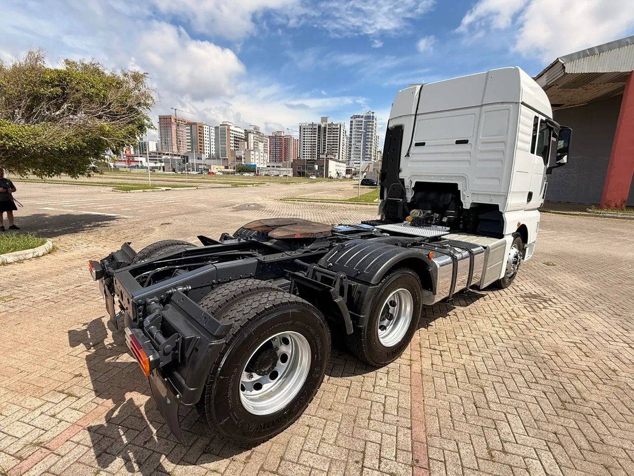 VW Meteor 29.520  6x4 - Foto 4