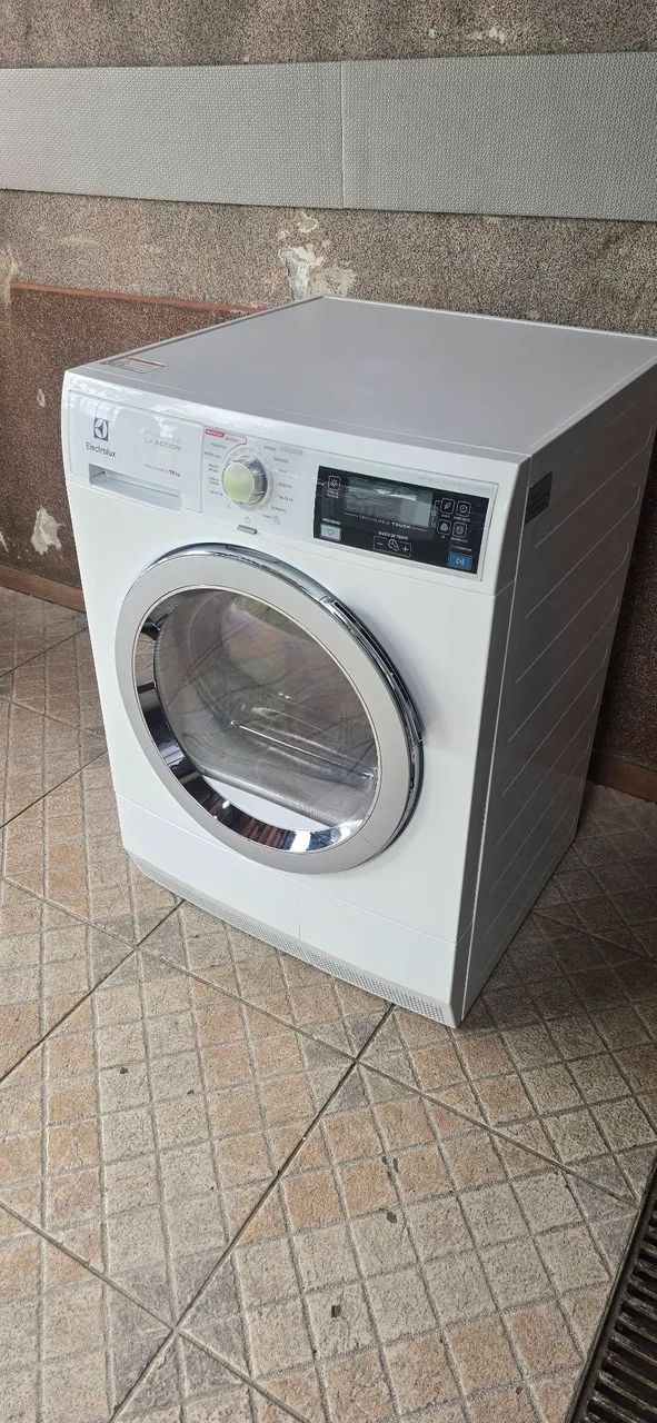 Secadora condensadora de Roupas Electrolux 12kilos 220v revisada higienizada com garantia  - Foto 4