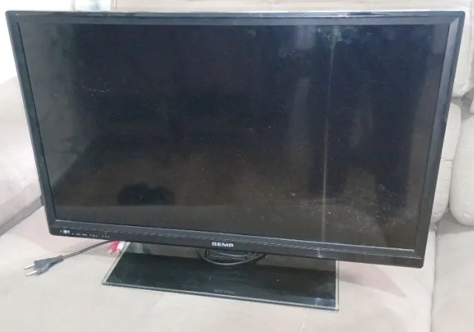 TV LED de 29 polegadas Semp Toshiba DL2971(B)W - Defeito 