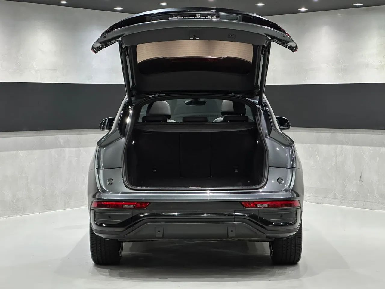 Audi Q5 Sportback S-line 2.0 TFSI Quat.s-tron, foto 18 de 20