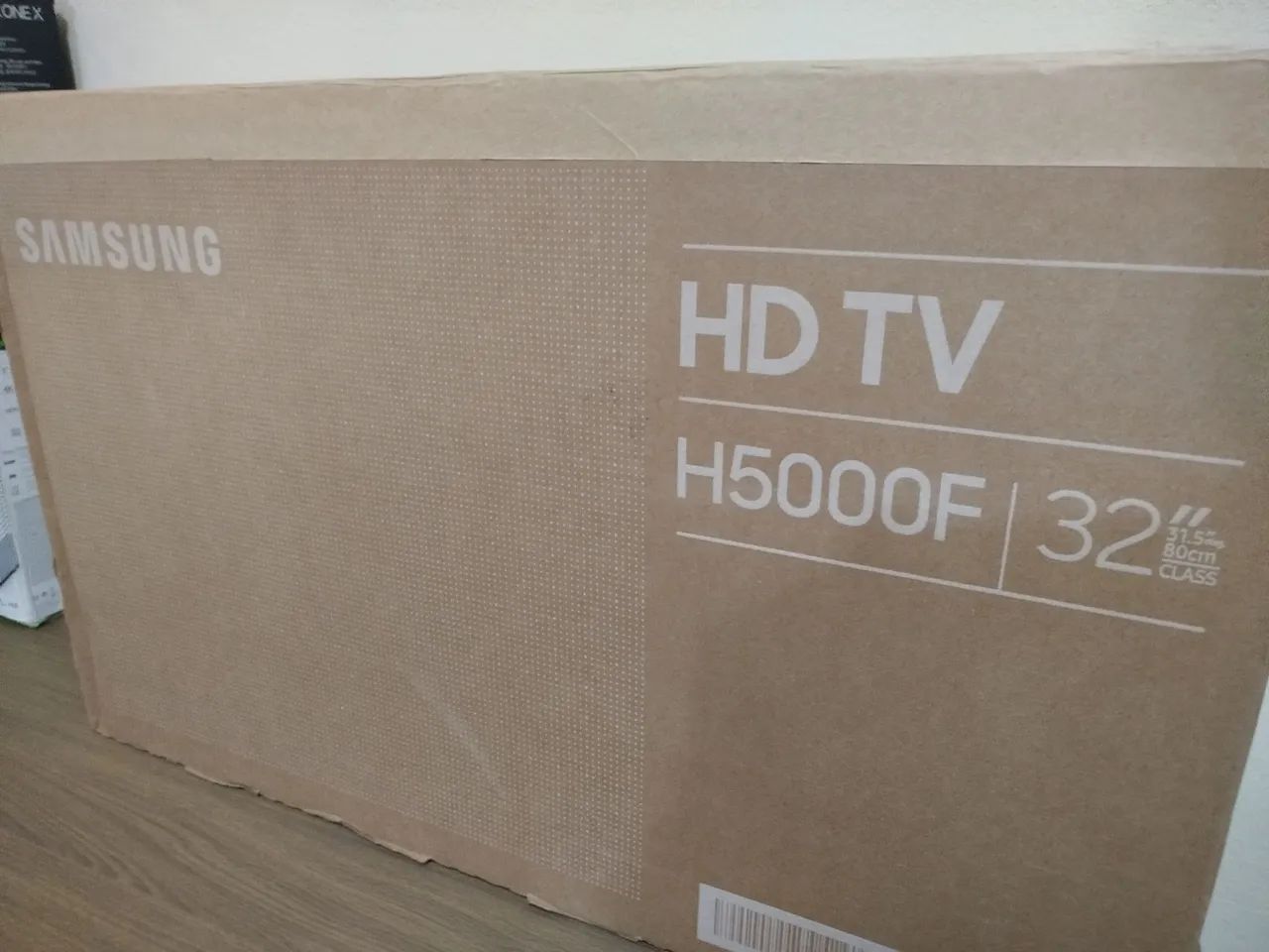 Smart Tv 32' Samsung lacrada - Foto 3