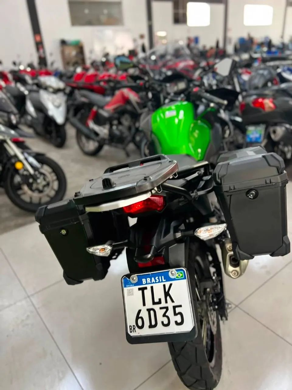 KAWASAKI VERSYS-X 300 - Foto 3
