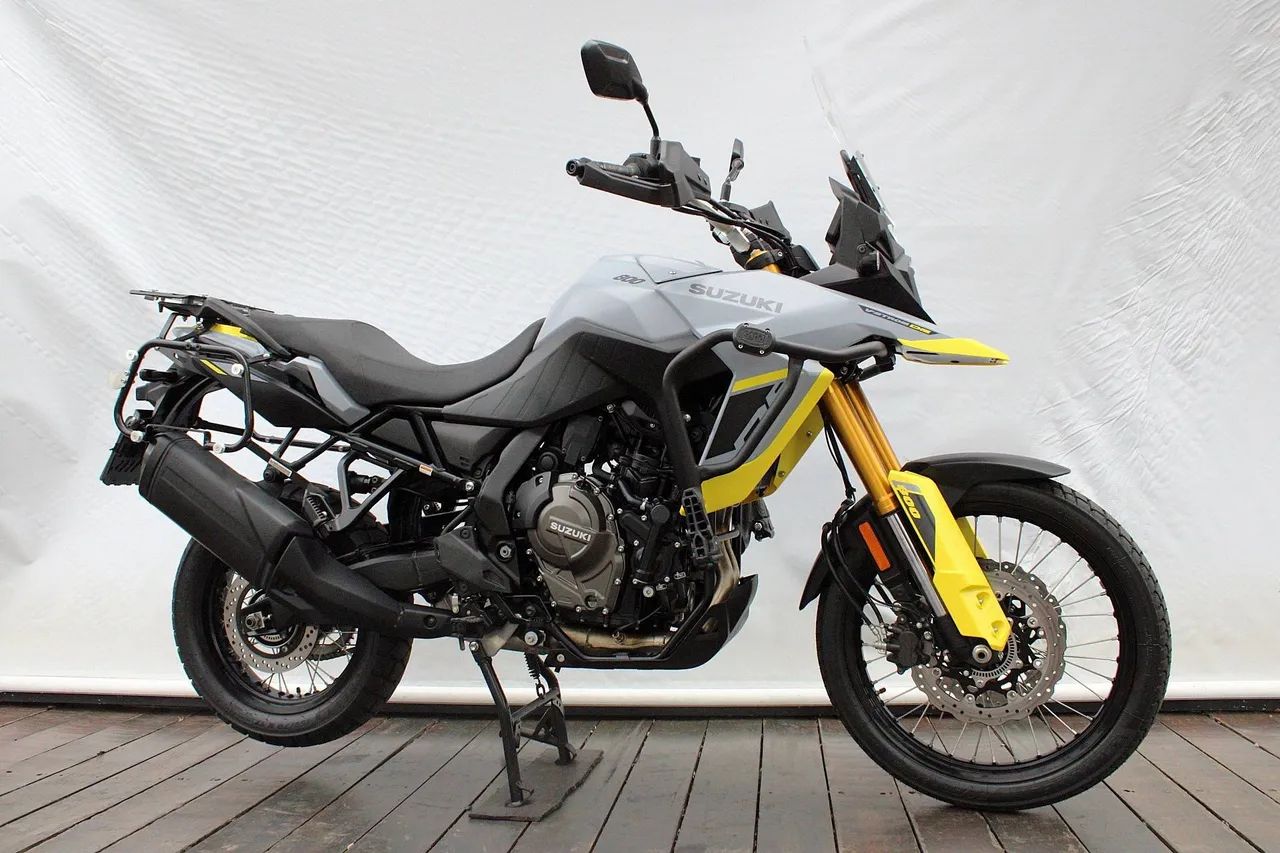 SUZUKI V-STROM 800 DE - Foto 2