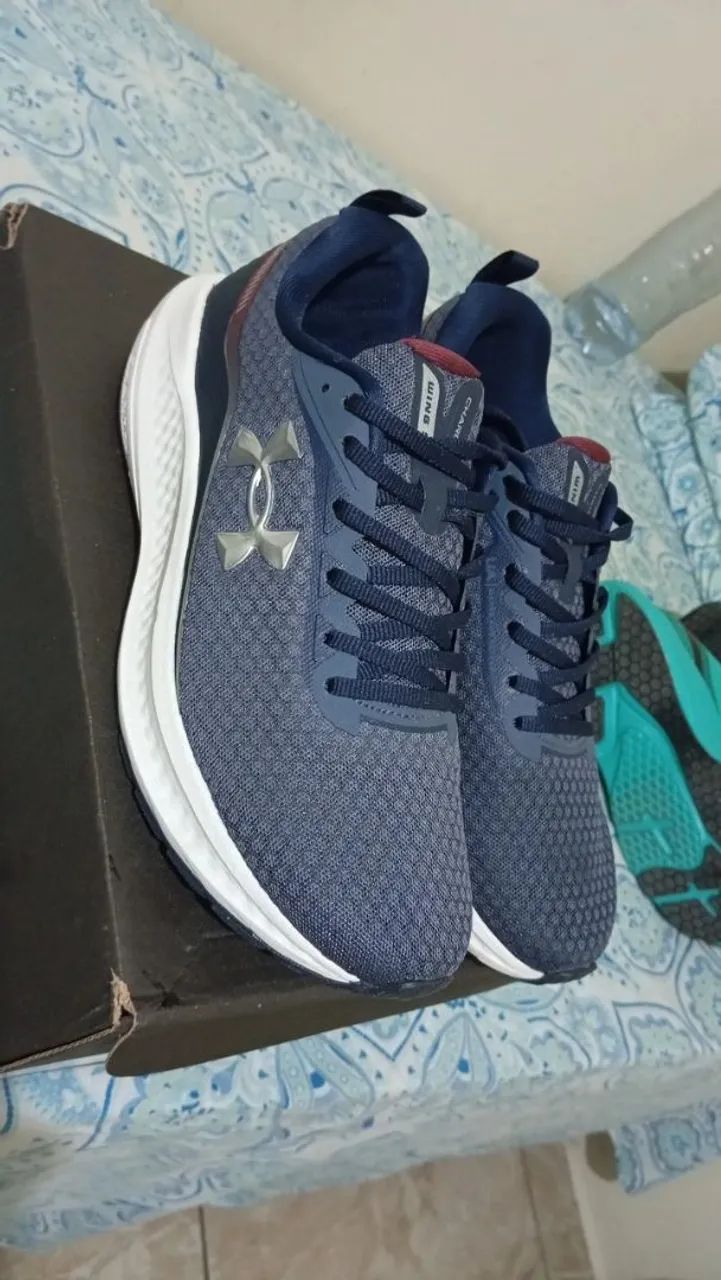 Tênis under Armour 