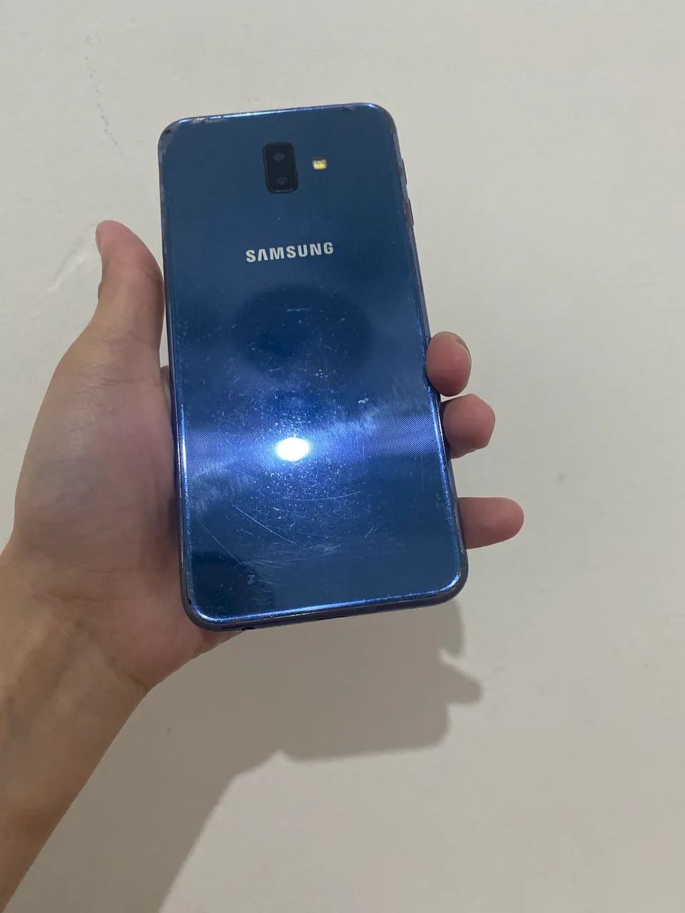 Samsung J6+ - Foto 2
