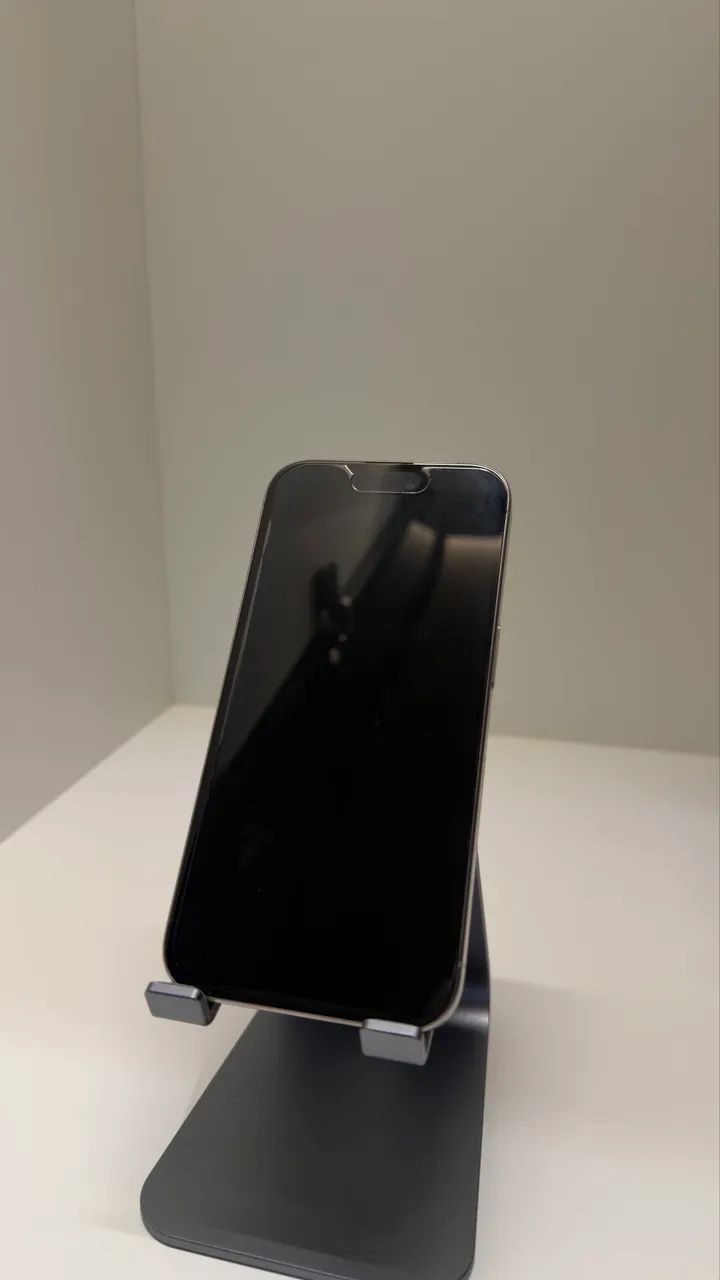 Iphone 15 Pro - Foto 2