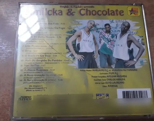 Cd Amilcka E Chocolate - Funk Dj Marlboro  - Foto 3