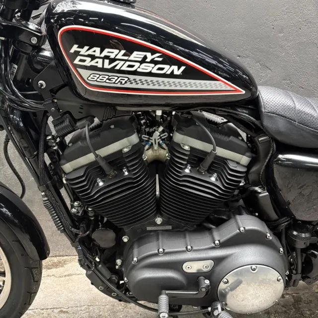 HARLEY DAVIDSON XL 883R - Foto 5