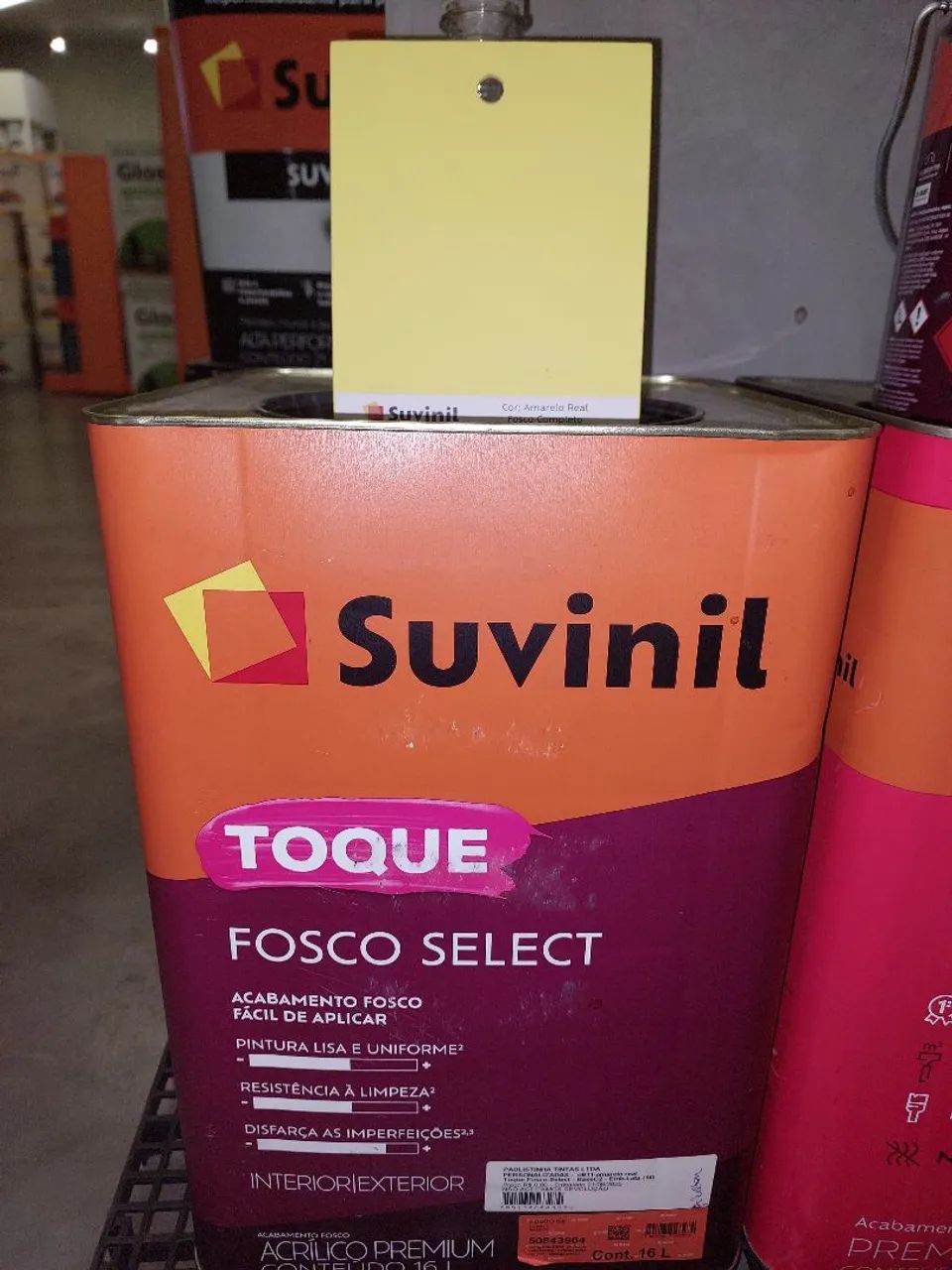 Vendo tinta Amarela Suvinil fosco