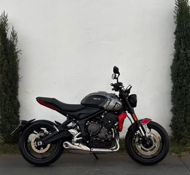 TRIUMPH TRIDENT 660 2024 - Foto 2