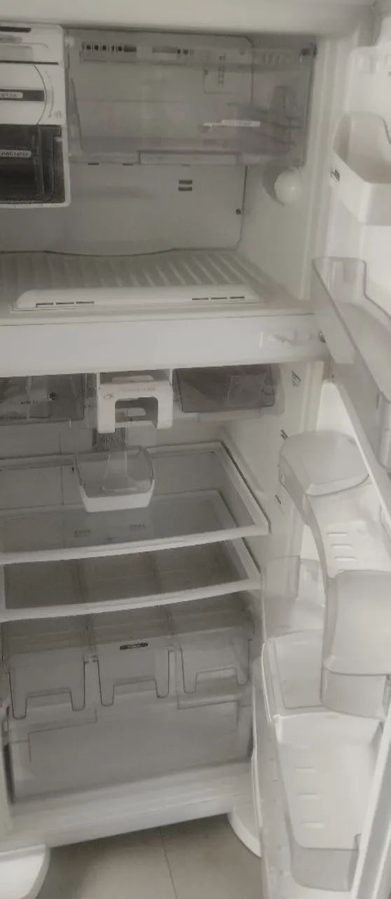 Geladeira Brastemp estado de nova - Foto 2