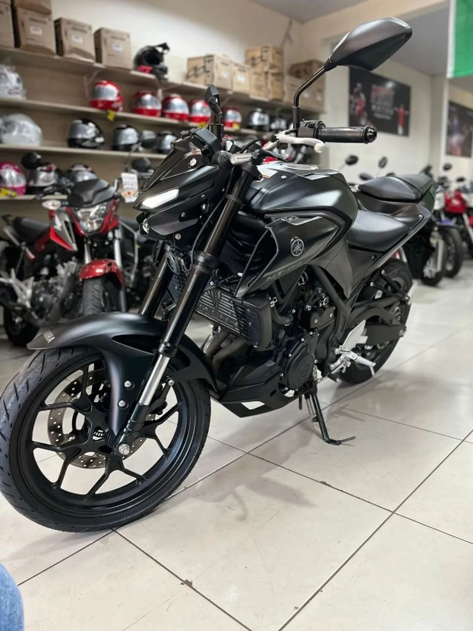 YAMAHA MT-03 ABS! 2025 - Foto 3