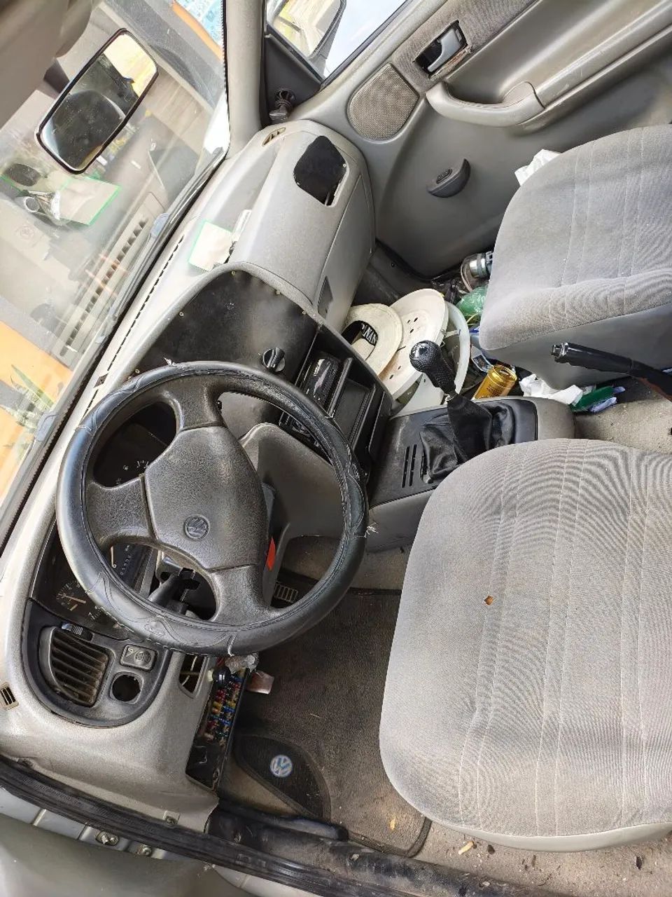 Volkswagen Logus 1.8 / CLI / CL (álcool) 1994