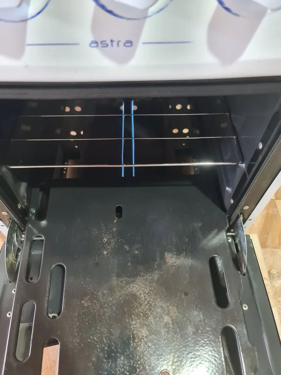 Fogão esmaltec funcionando beleza não é acendimento automático  - Foto 2