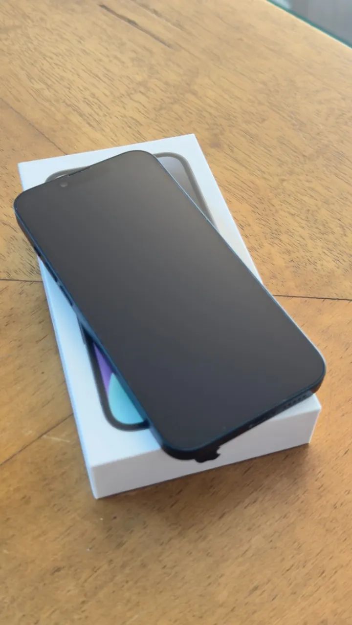 iPhone 14 - Midnight  256GB - Foto 2