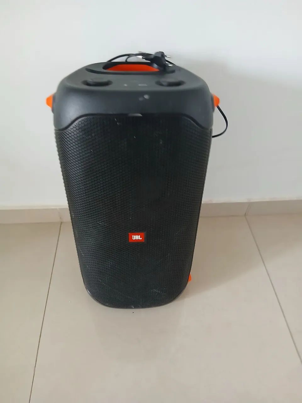 JBL boombox bass boost <br>Perfeito estado funcionando tudo perfeito - Foto 6