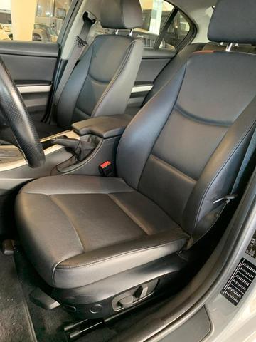 BMW 318 i - Foto 5