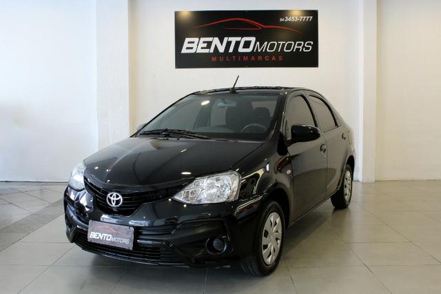 Toyota Etios 1.5 XS Sedan - Oportunidade