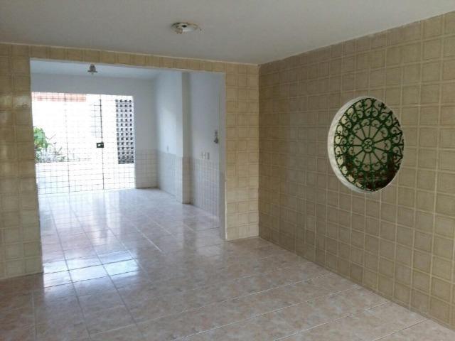 1092 - 03 Quartos - DCE - Terraço - 02 Pavimentos - Localizada no Ipsep - Foto 2