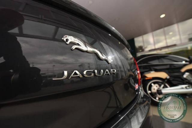 JAGUAR XJ R-SPORT SUPERCHARGED 3.0 V6 AUT./2017 - Foto 11