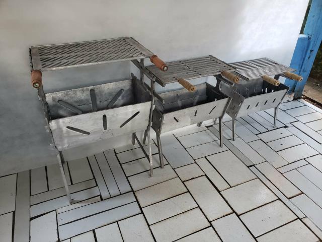 Churrasqueiras de alumínio desmontável apronta entrega