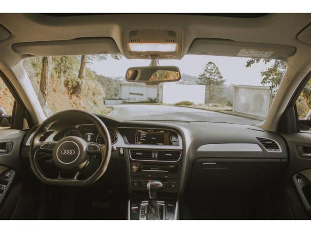 Audi A4 Avant AMBIENTE 1.8 - Foto 8