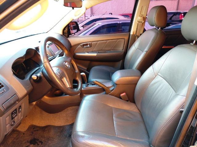Toyota Hilux CD 4x4 SRV Completa 2013 - Foto 9