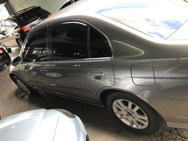 Civic 2.0 2006 Cinza R$22.000 - Foto 2