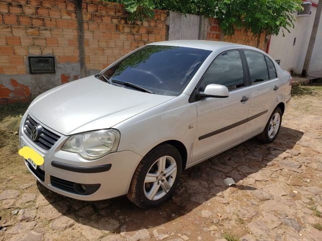 Vw/Polo Sedã ano 2009 1.6 Completo - Foto 2