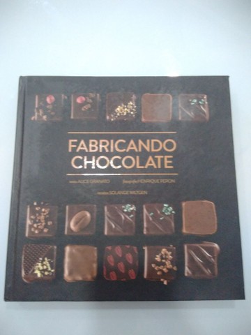 Livro Fabricando Chocolate.