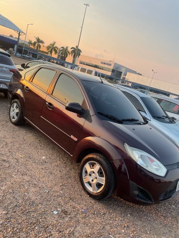 FORD FIESTA 1.6 SEDAN