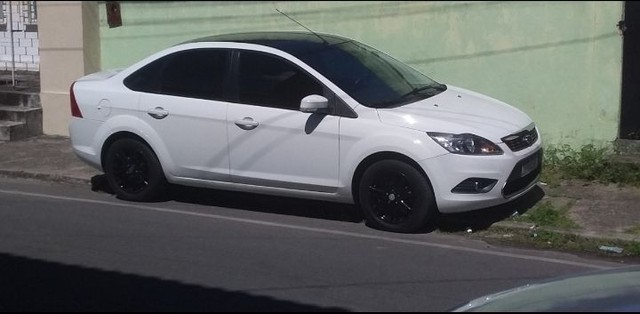FOCUS SEDAN 2013