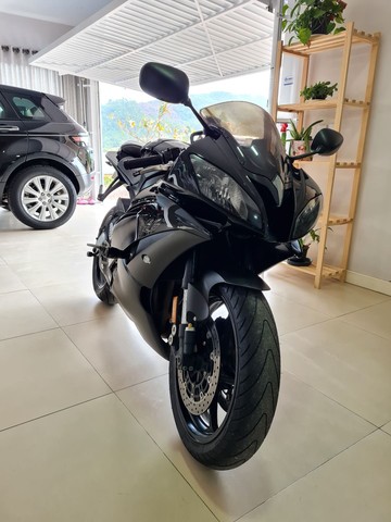 YAMAHA R6 2011 IMPECÁVEL