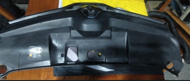 Grade Dianteira Renault - Clio 623108116R