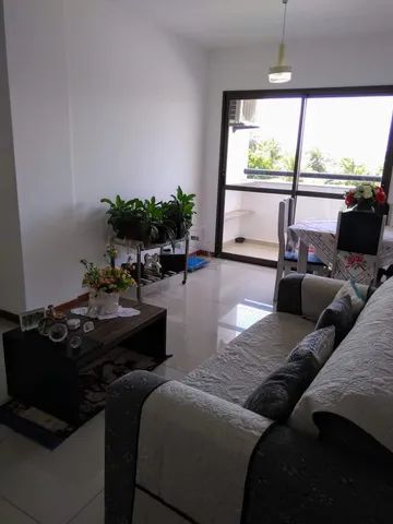 Apartamento com 2 Quartos (sendo 1 suíte) com Varanda em Lauro de Freitas - Foto 2