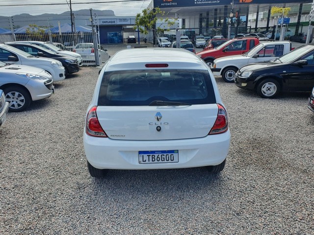 Renault Clio 2016 por R$ 33.900, Curitiba, PR - ID: 5696194