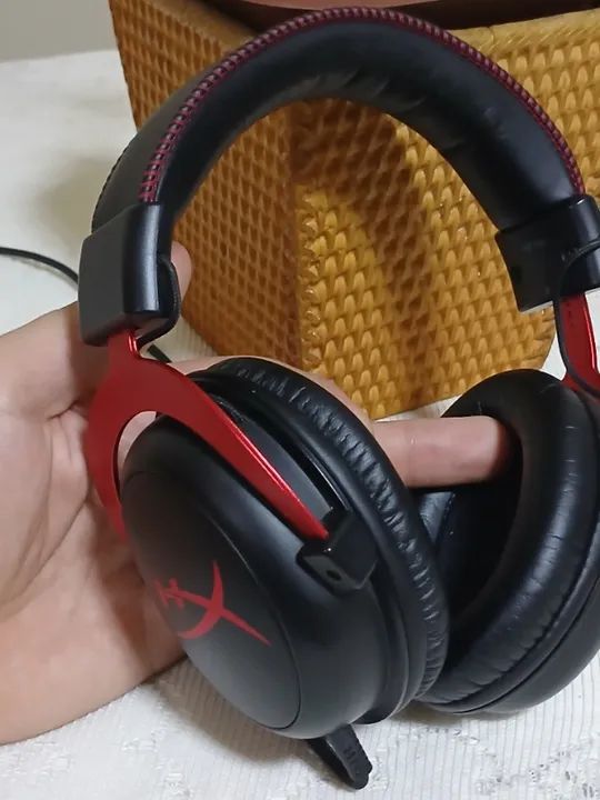 HYPERX + TECLADO MECANICO 