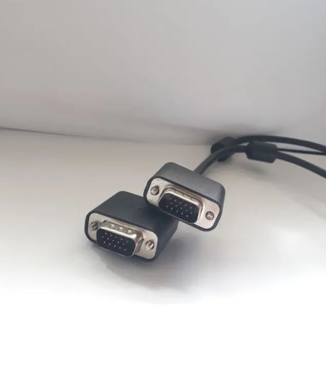 Cabo vga 15 reais cada
