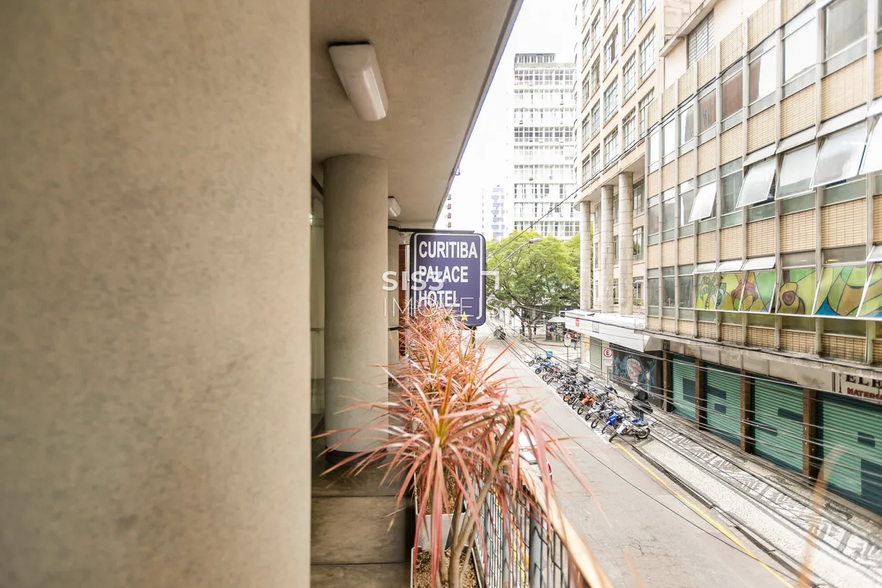 Prédio à venda no Centro de Curitiba | Curitiba Palace Hotel | Rubens Meister