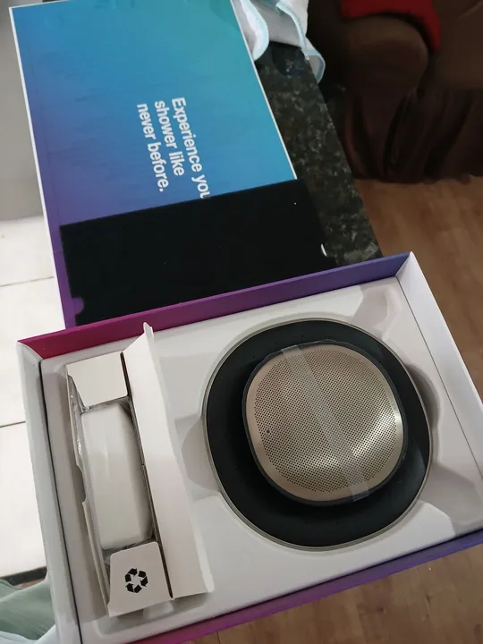 Chuveiro Kohler Moxie c/ caixa de som Bluetooth