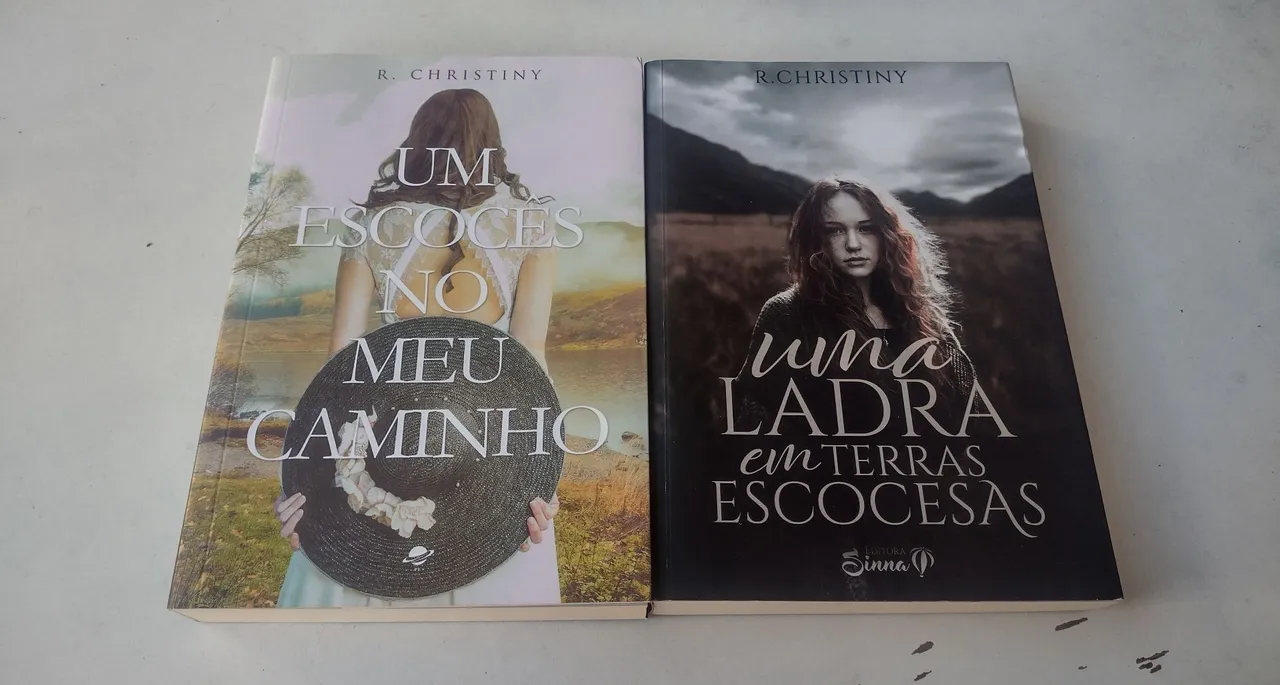 Livros da R. Christiny - Um Escocês No Meu Caminho e Uma Ladra em Terras Escocesas