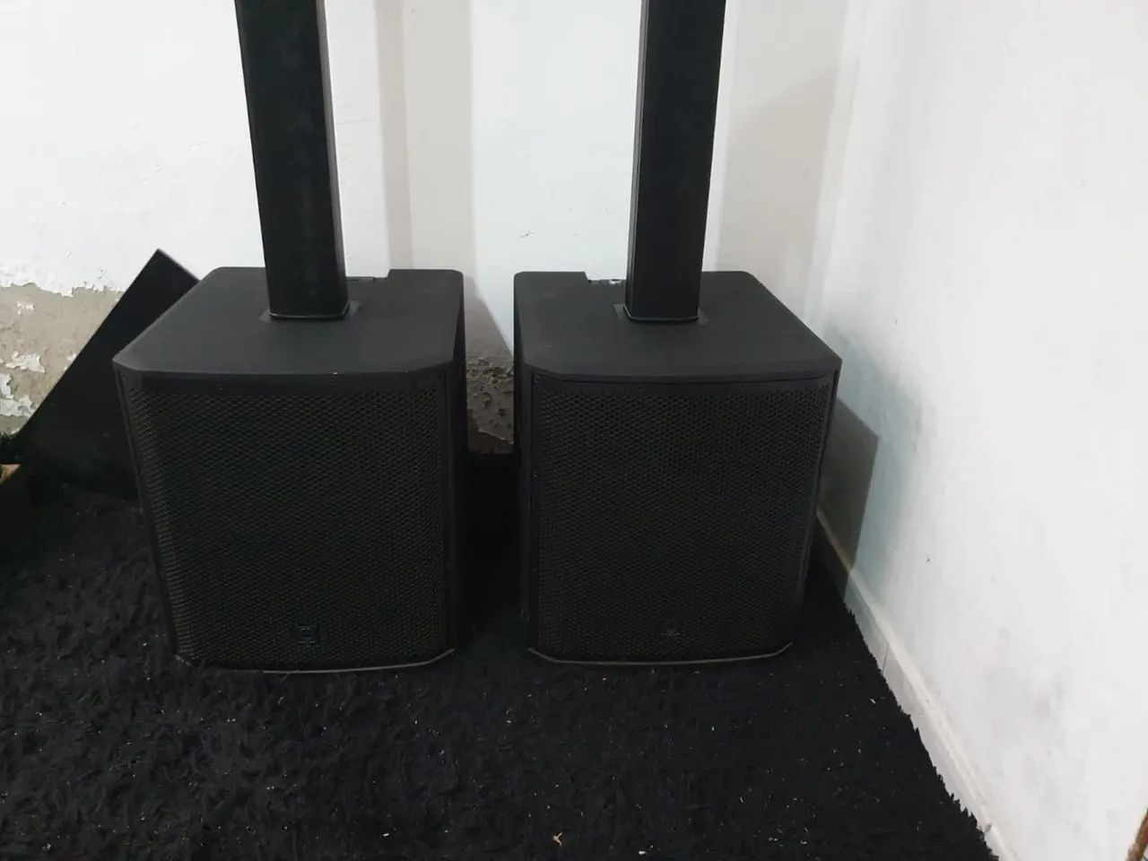 Caixa Turbosound Ip2000 (Par)  - Foto 4
